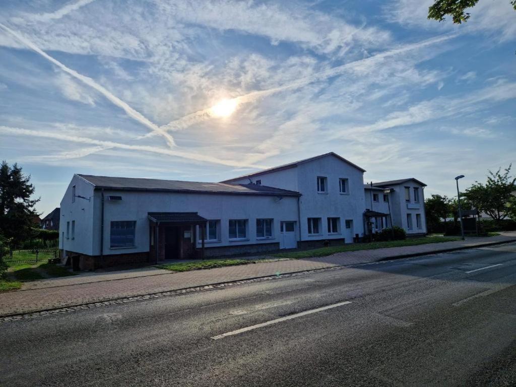 Ferienwohnung Unit Sonnenschein Schwerin  Exterior foto